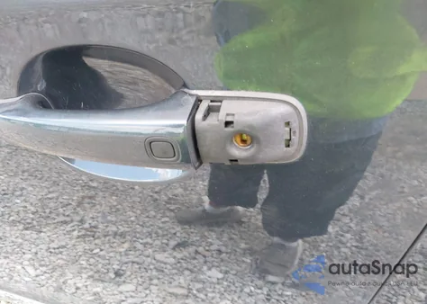 2015 Volvo Xc60 T5/T5 Premier z USA, uszkodzony, nr VIN YV4612RK4F2720418